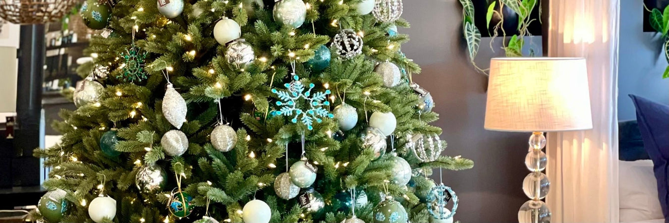 Christmas ornaments - Biku Furniture & Homewares