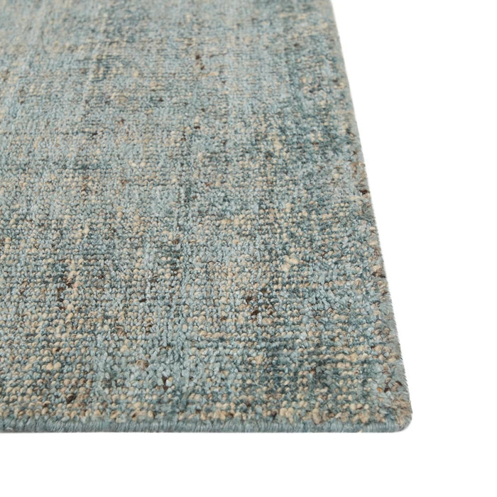 Tepih Dune Rug in Sacramento, close-up of the corner and edge