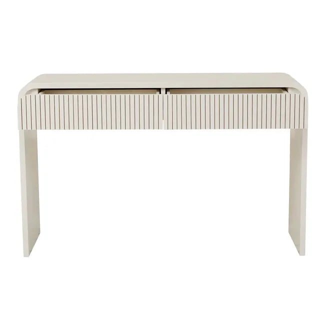 Chloe Channel Console