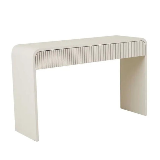 Chloe Channel Console