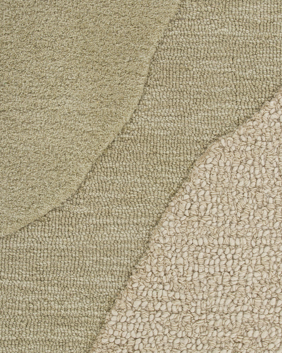 Edgewater Floor Rug in Pistachio, close-up of the wool pile and texture
