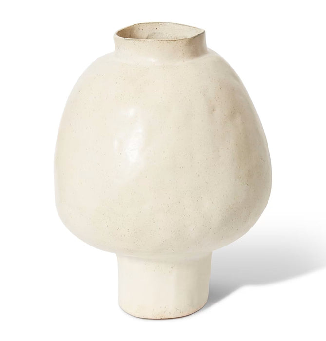 Elyra Footed Vase Grande