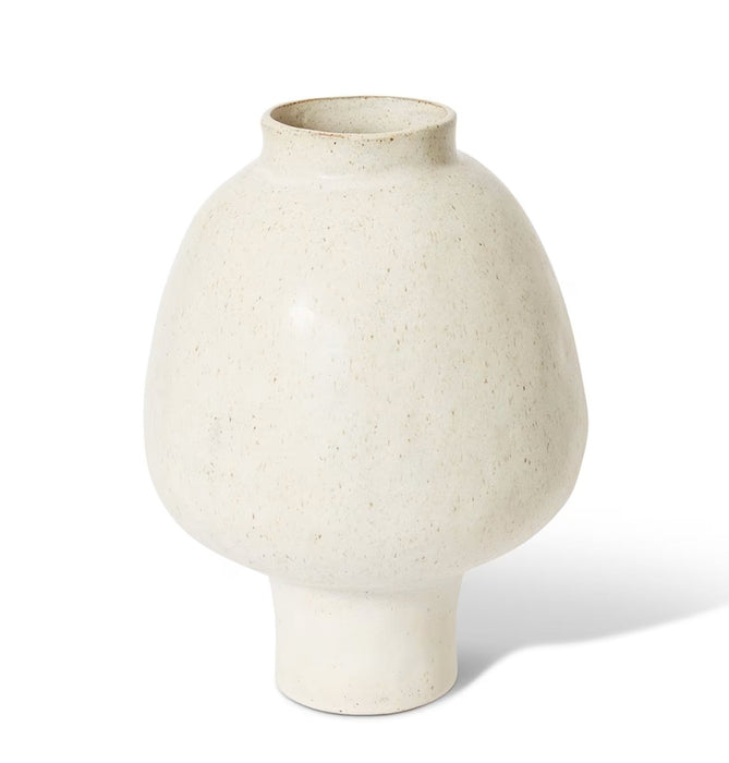 Elyra Footed Vase Petite