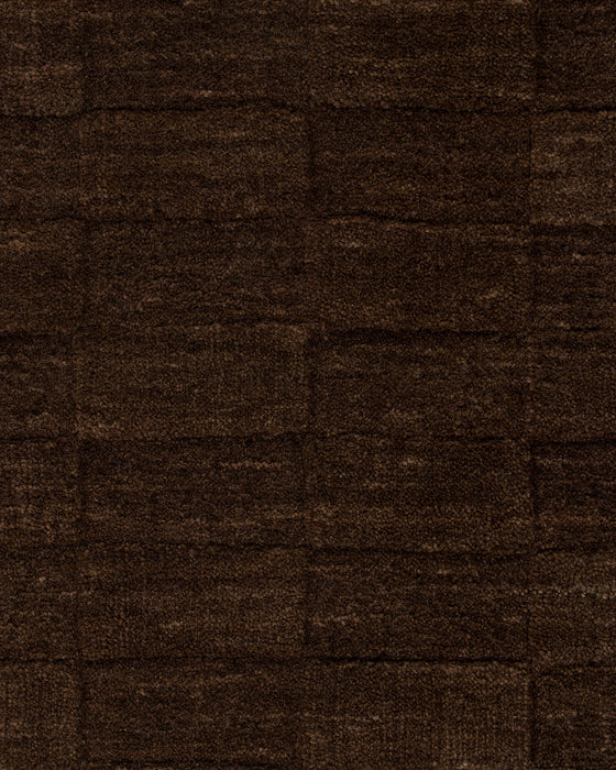 Hugo Floor Rug in Espresso, close-up of the wool pile and texture