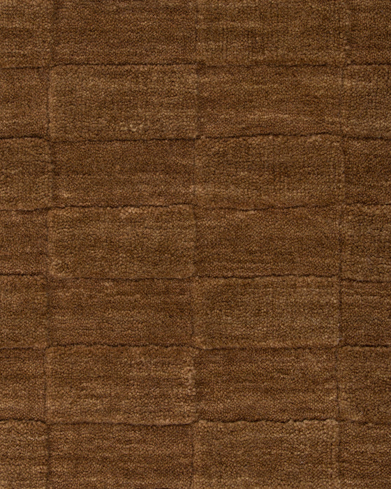 Hugo Floor Rug in Toffee, close-up of the wool pile and texture