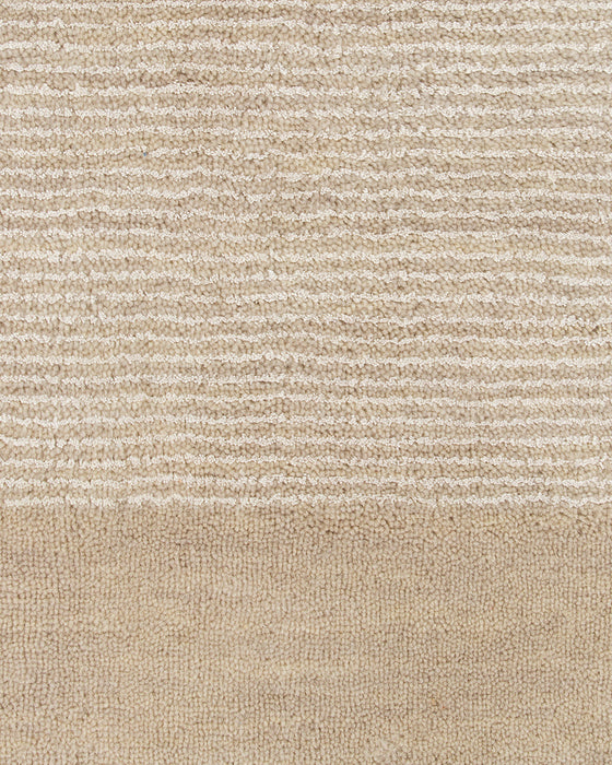 Mayfair Floor Rug in Abalone, close-up of the linen and wool pile and texture