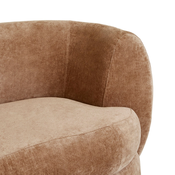 Hugo Vera 4 Seater Sofa - Sunkissed, close-up detail