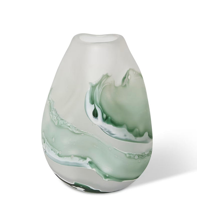 Zaina Vase