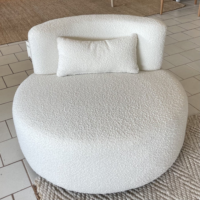 Claudia Swivel Chair