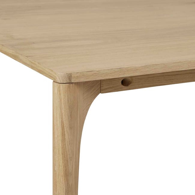 Huxley Curve Dining Tables