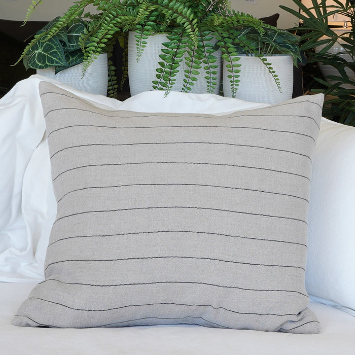 Kalvin Linen Cushion