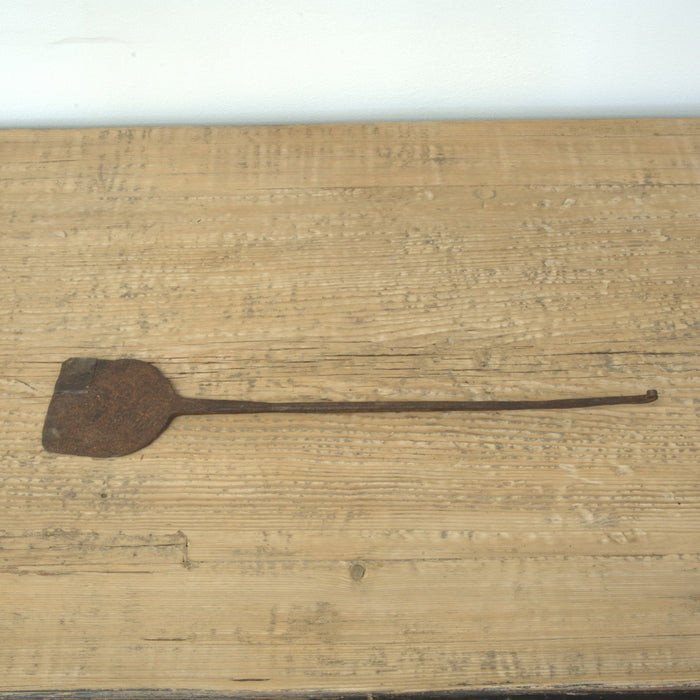 Old Iron Spatula