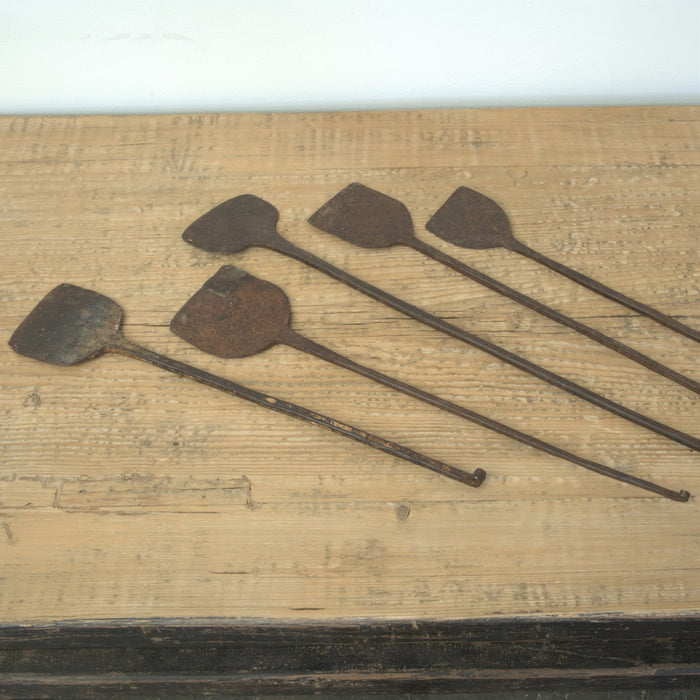 Old Iron Spatula